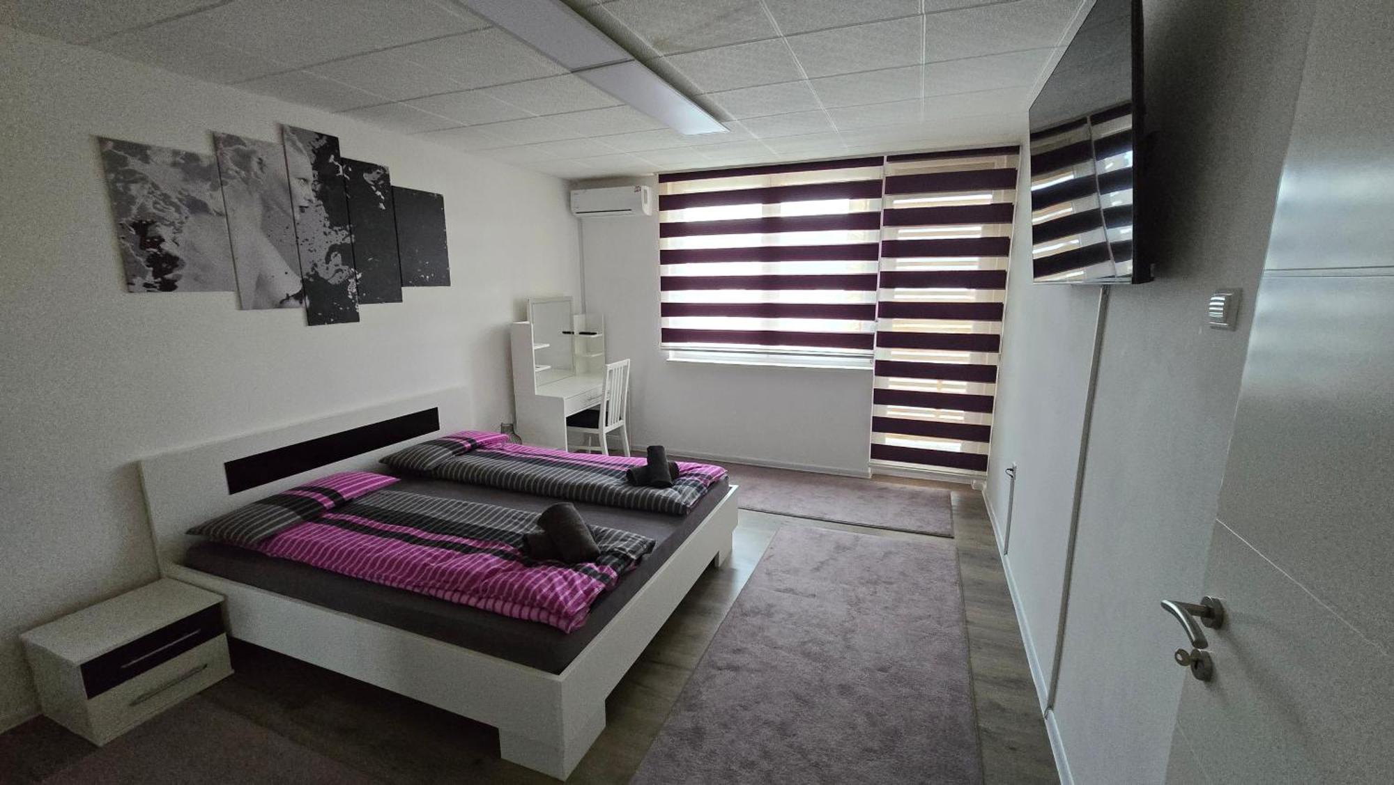 Stan Na Dan Bosanska Krupa Apartment ภายนอก รูปภาพ