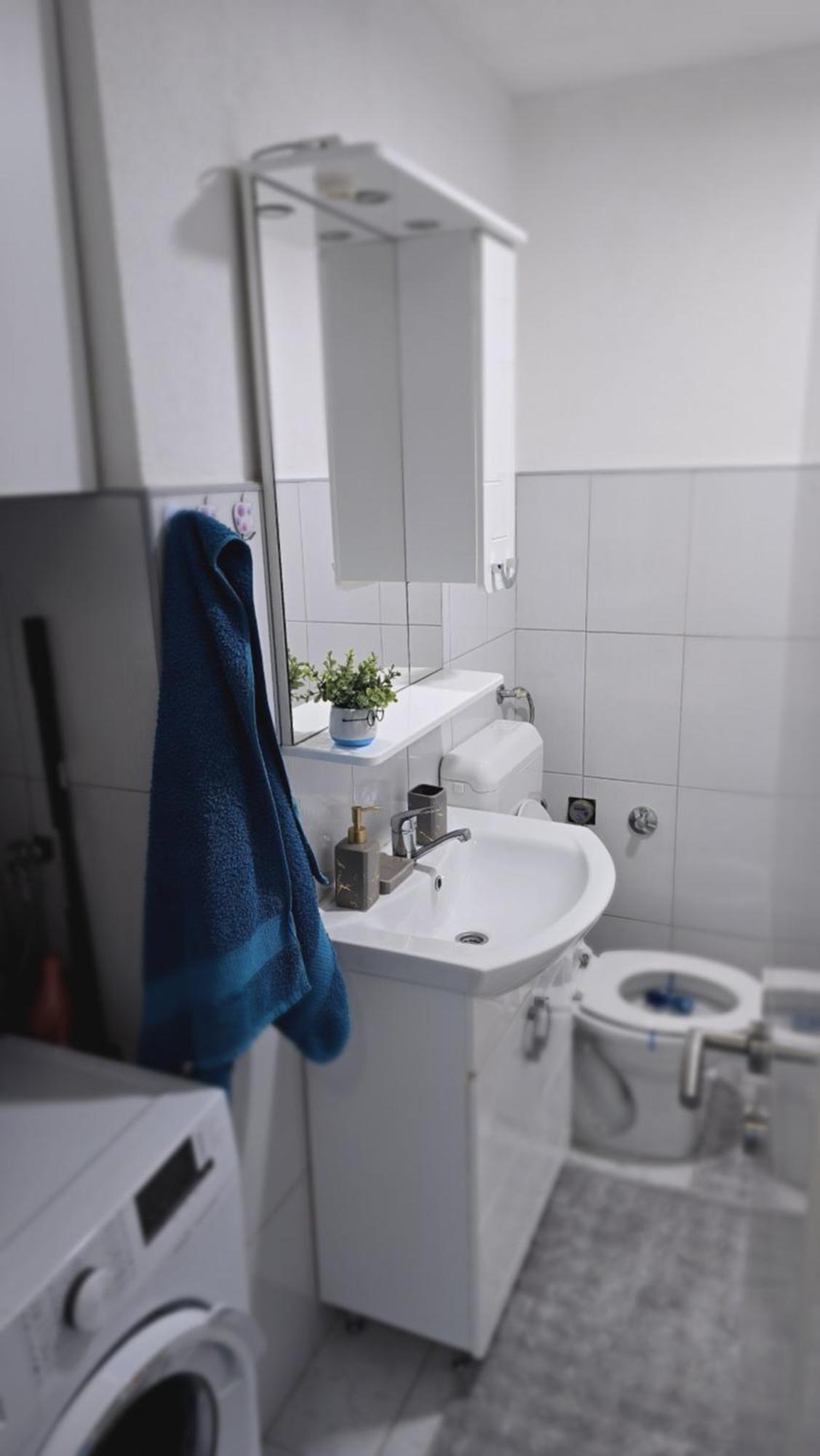 Stan Na Dan Bosanska Krupa Apartment ภายนอก รูปภาพ